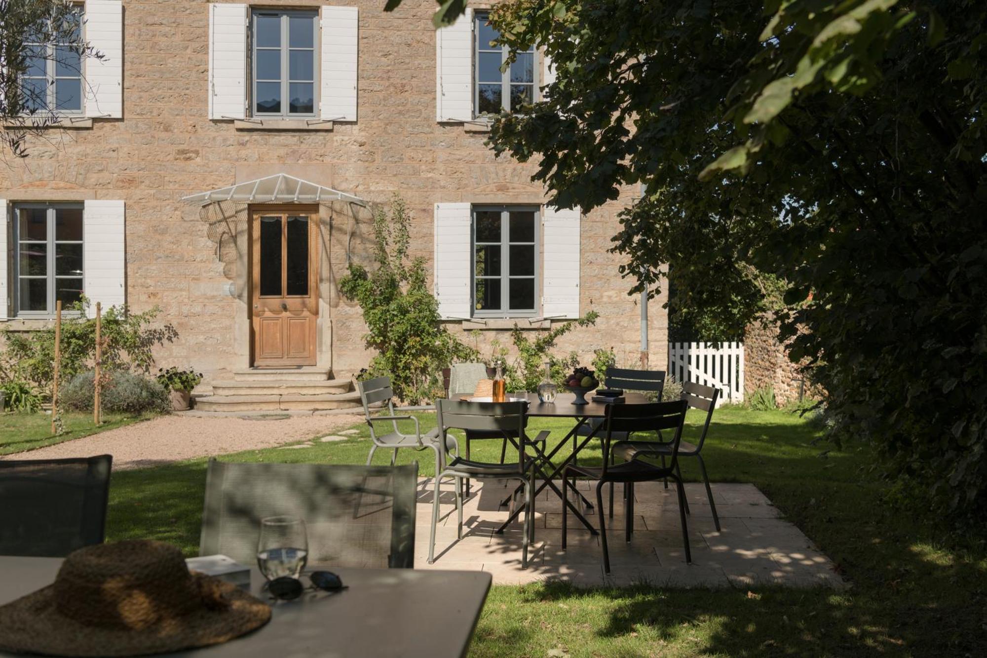 La Maison Des Monts D'Or Saint-Germain-au-Mont-d'Or Exterior photo