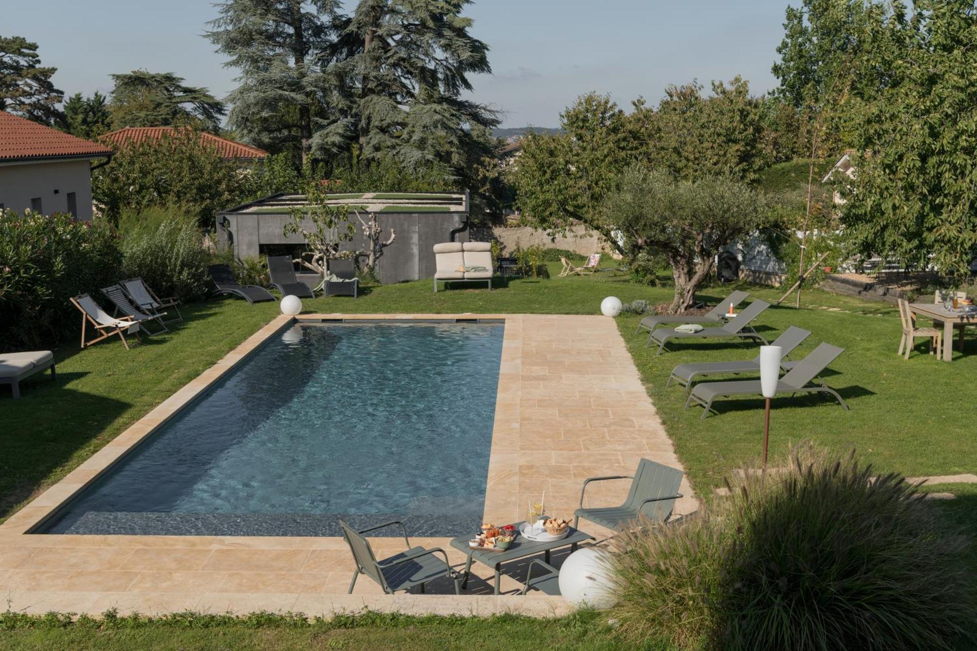 La Maison Des Monts D'Or Saint-Germain-au-Mont-d'Or Exterior photo
